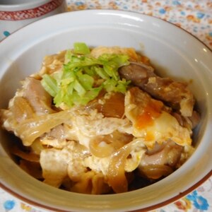 たまごがトロ～リ♪「親子丼」